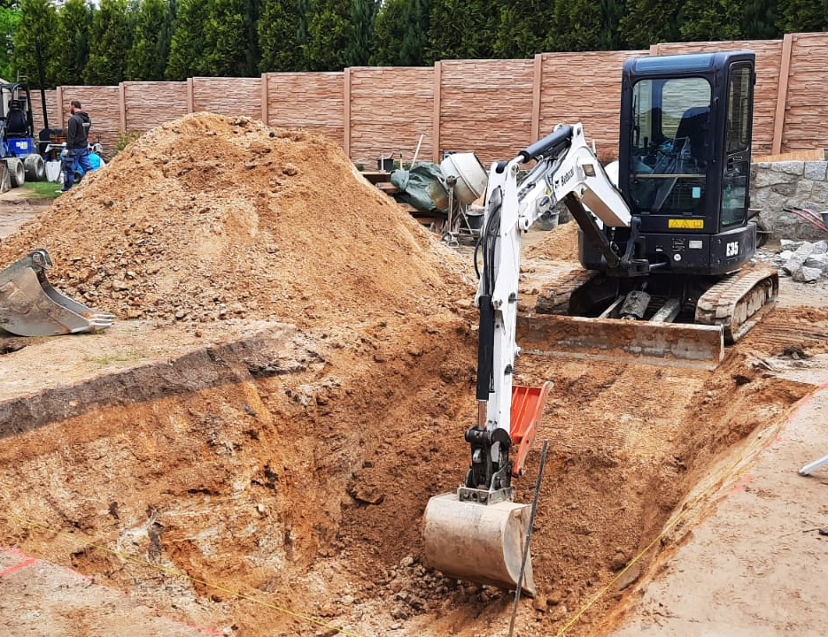 O nás - KMÍNEK STAVBY